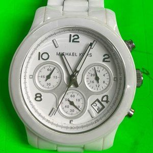 Michael Kors Watch in EXCELLENT condition
